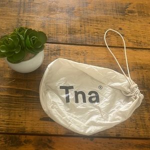 TNA puffer bag